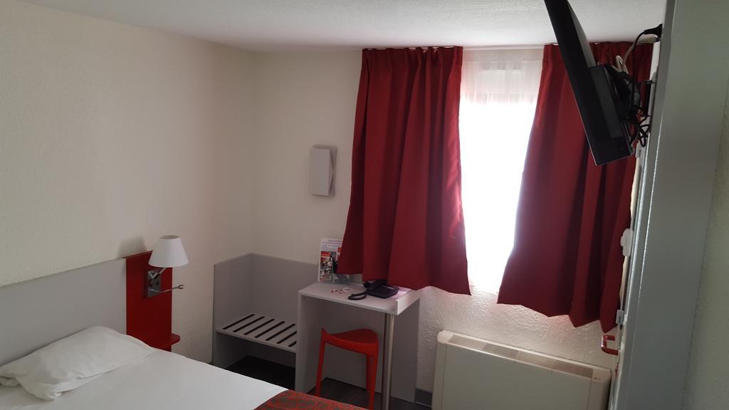Fasthotel Tarbes - Un Fh Confort 2*