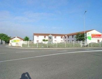 Hotel Fasthotel Tarbes - Un Fh Confort 2*